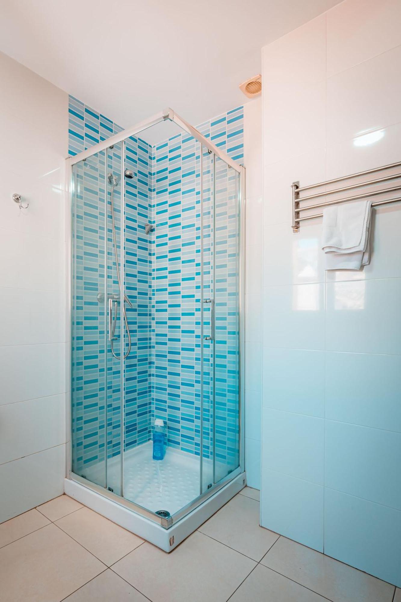Qh Elvira Apartment Гранада Екстериор снимка