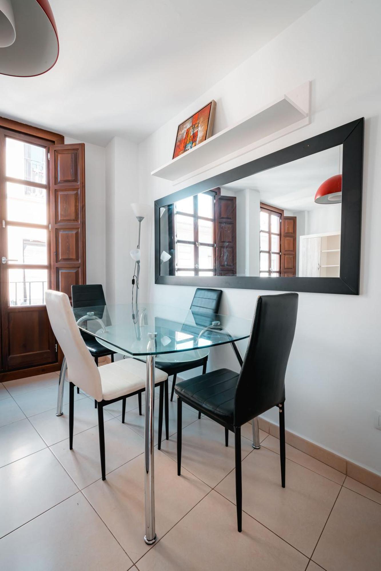 Qh Elvira Apartment Гранада Екстериор снимка