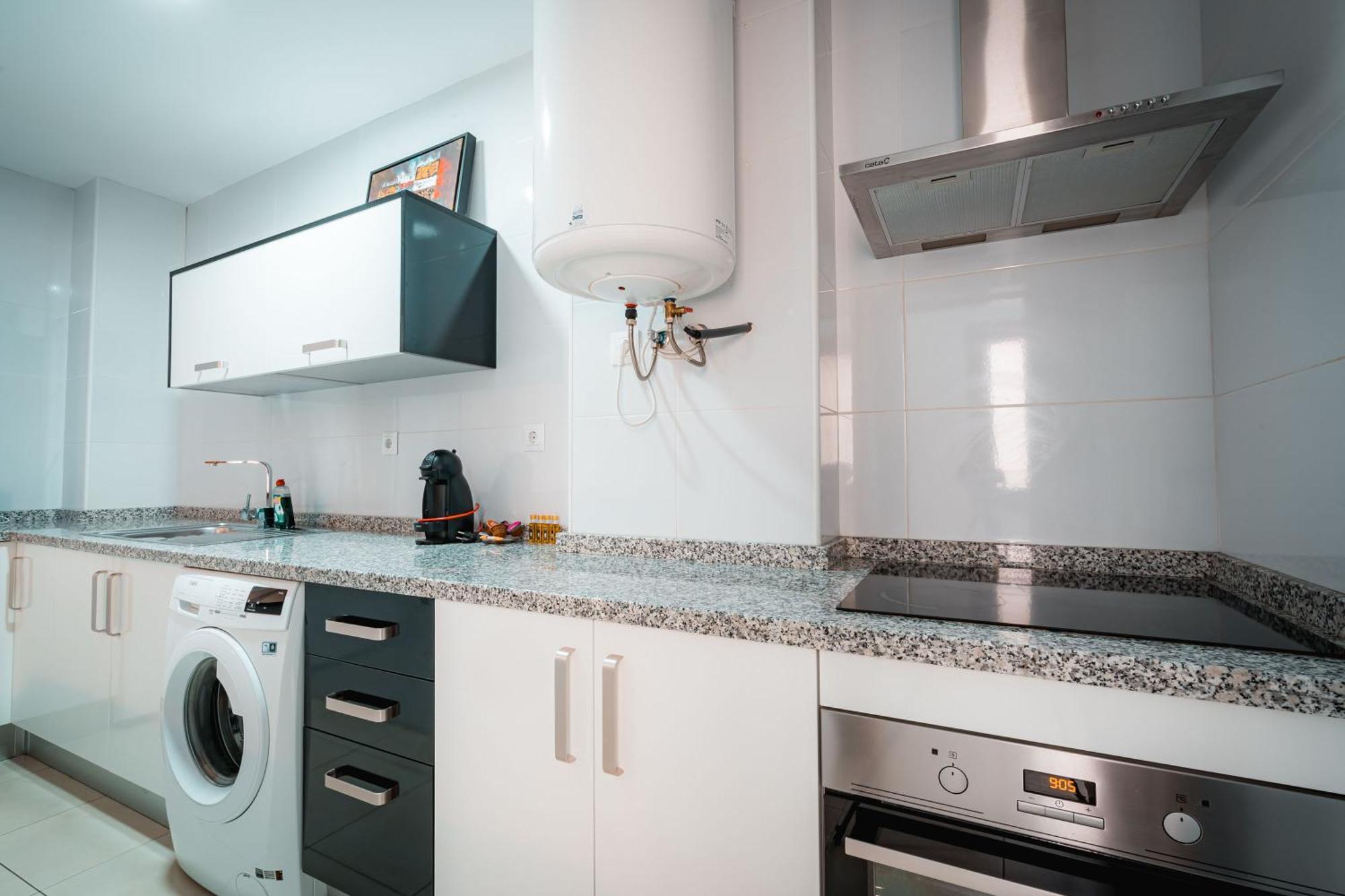 Qh Elvira Apartment Гранада Екстериор снимка